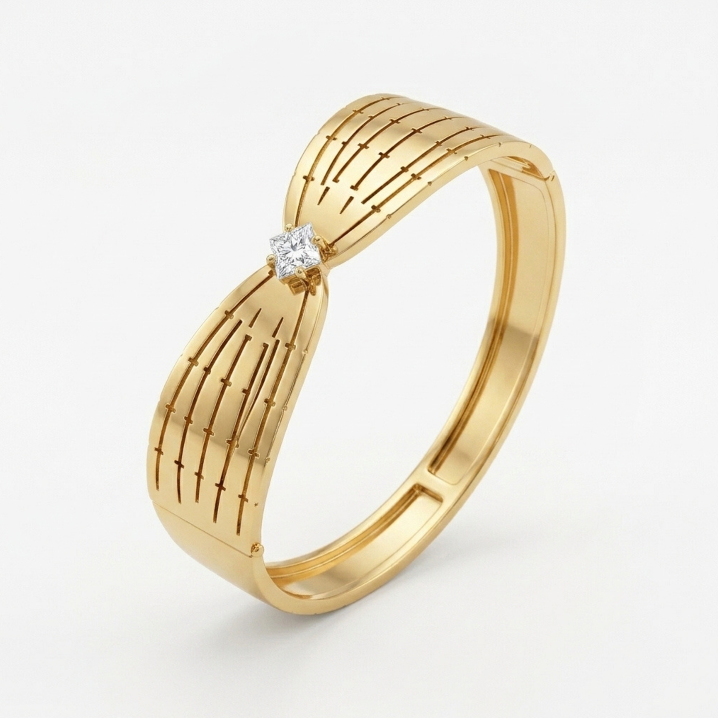 Luxe Curve Spark Bracelet