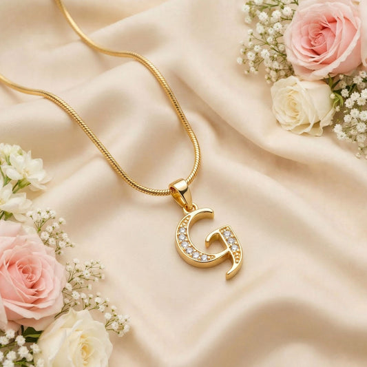 Elegant G Pendant