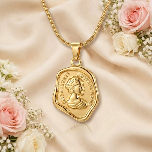 Royal Queen Pendant
