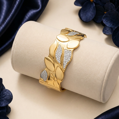 Aurora Twist Bracelet