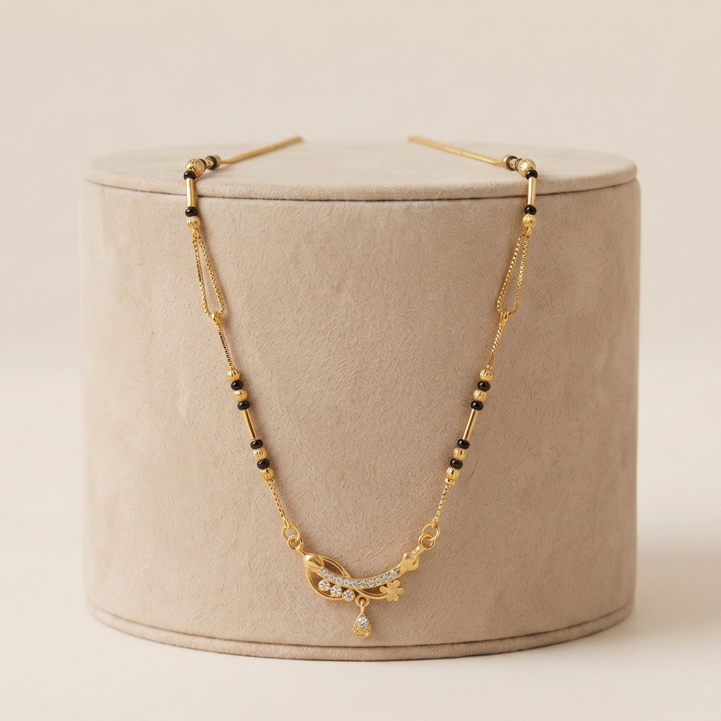 Suvarnika Grace Mangalsutra