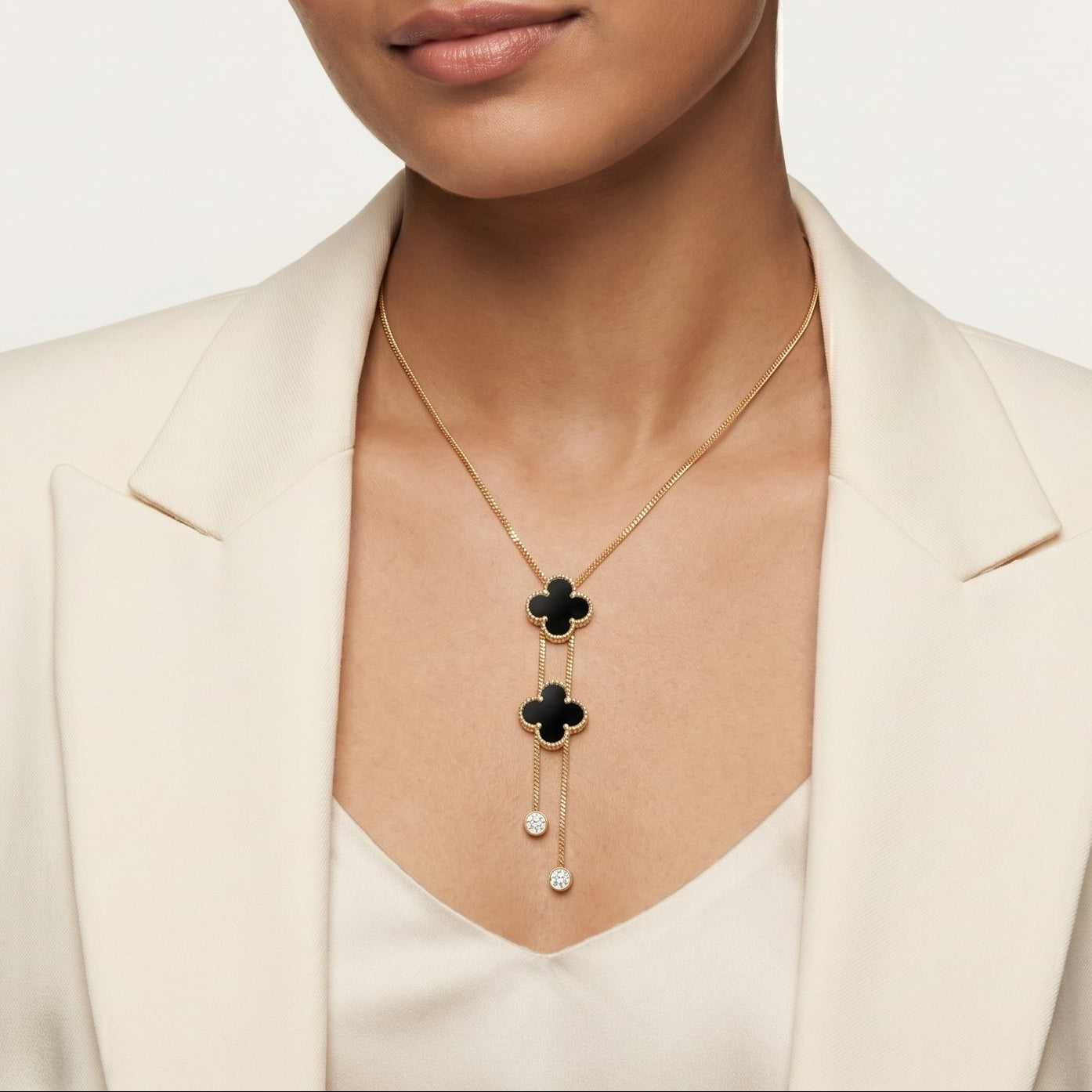 Noir Clover Cascade Pendant