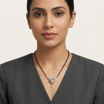Luxe Curve Mangalsutra