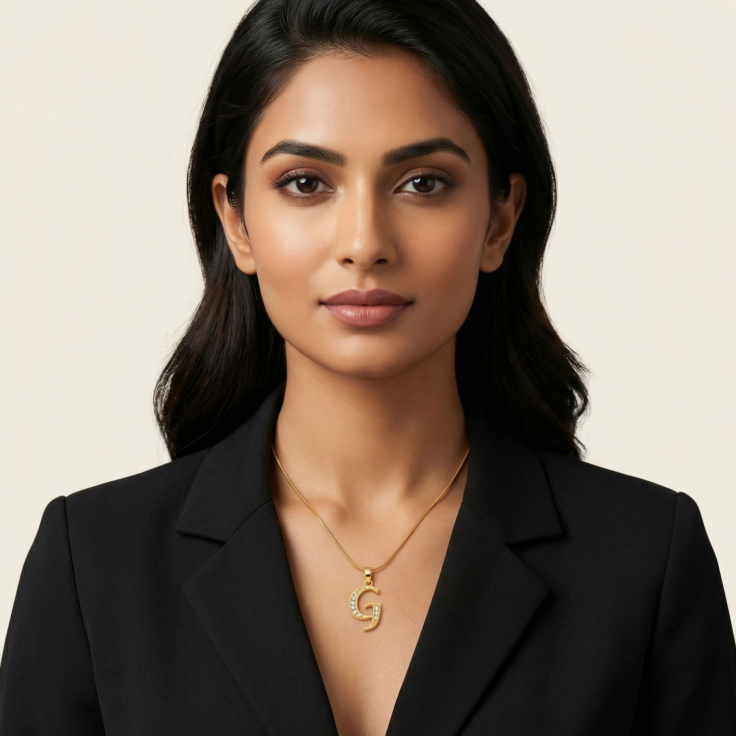 Elegant G Pendant