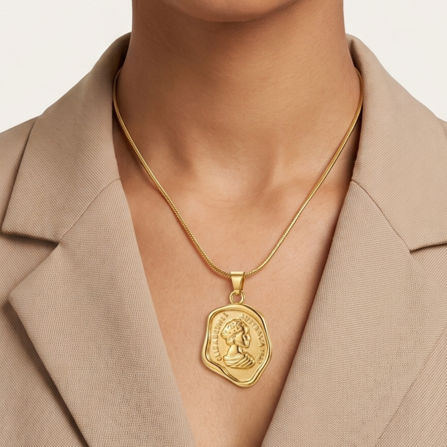 Royal Queen Pendant