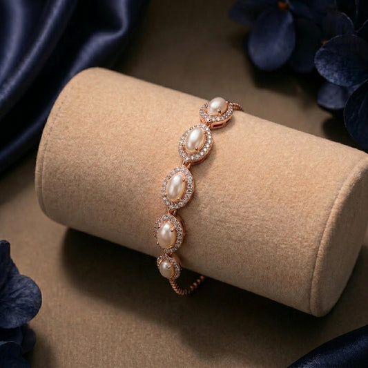 Navette Pearl Bracelet