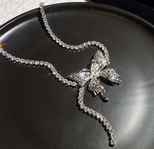 Silver Elegant Butterfly Koraen Necklace