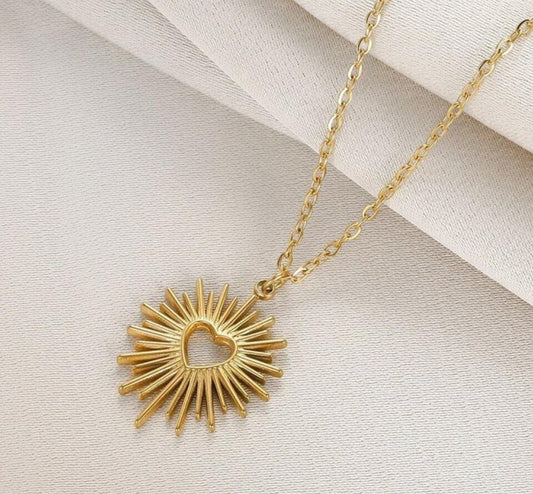 Hollow Heart Rays Anti Tarnish Necklace