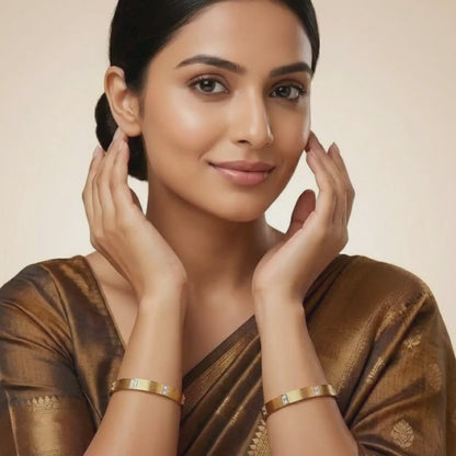 Vivaah bangles (Set Of 2)