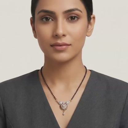 Luxe Curve Mangalsutra